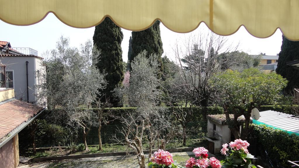 Touristic Apartment "Agata" Sirmione Pokoj fotografie